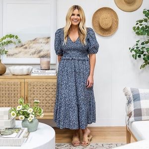 Women’s puff short sleeve smocked dress as seen worn by Shea McGee, NWT!